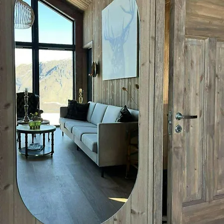 With Inout And View Of Loefjell Hébergement de vacances *