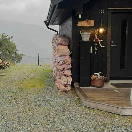 With Inout And View Of Loefjell Hébergement de vacances Rysstad