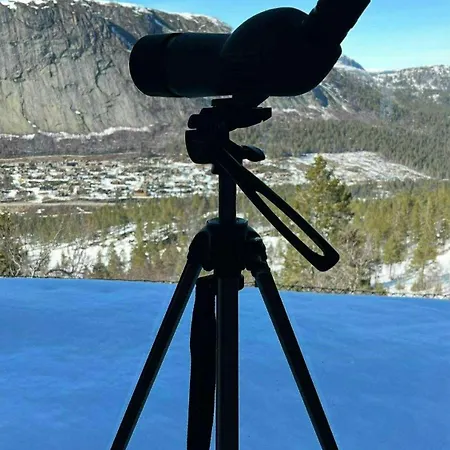 Hébergement de vacances With Inout And View Of Loefjell