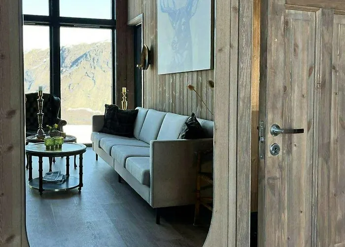 With Inout And View Of Loefjell Holiday home *